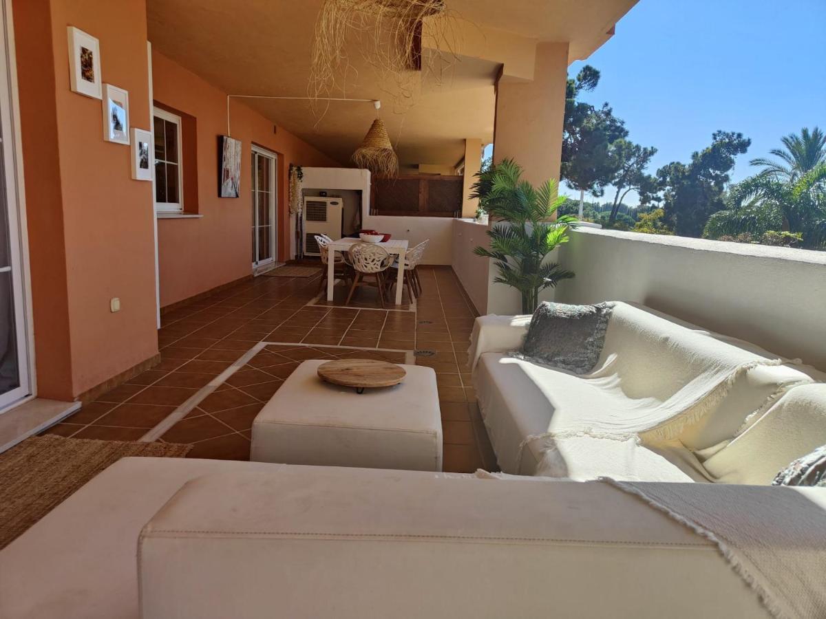Center Beach 2 Beds Appartement Elviria Marbella Esterno foto