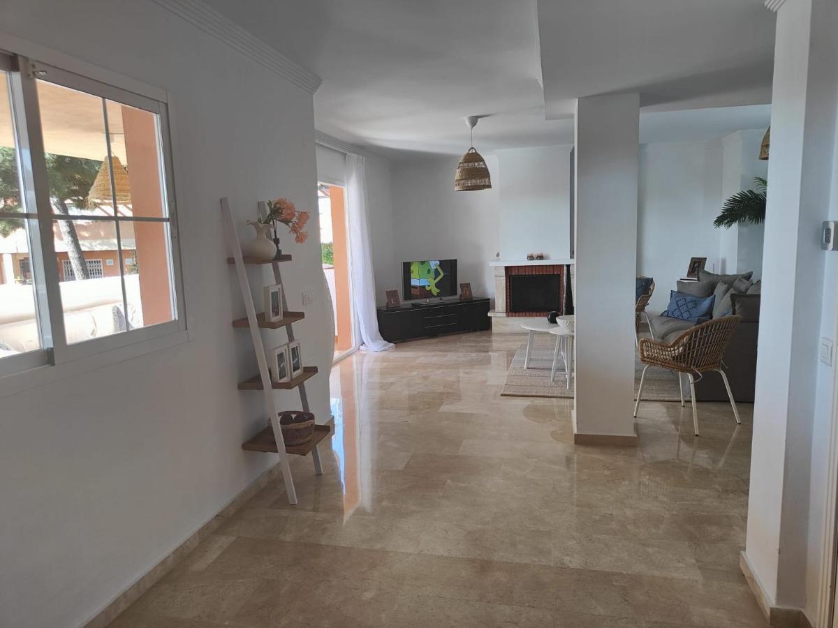 Center Beach 2 Beds Appartement Elviria Marbella Esterno foto
