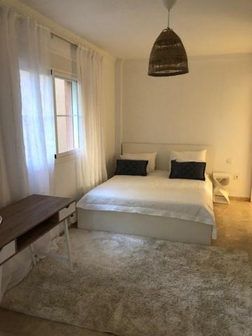 Center Beach 2 Beds Appartement Elviria Marbella Esterno foto